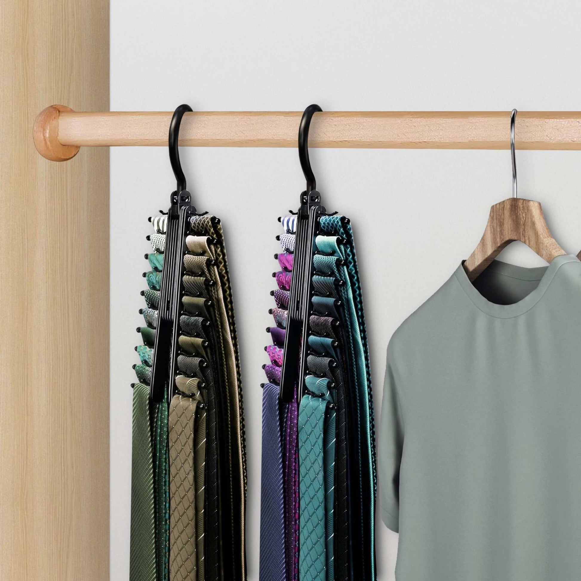 Tie Rack Hanger,  Tie Rack Holder with 20 Hooks Non-Slip Clips, 360 Degree Swivel, Space Saving Plastic Tie Organizer